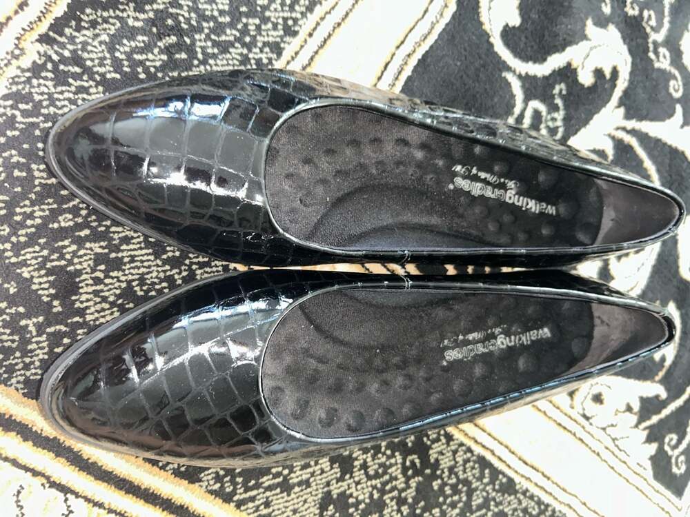 Walking Cradles Black Patent Croc Embossed Wedge Flats